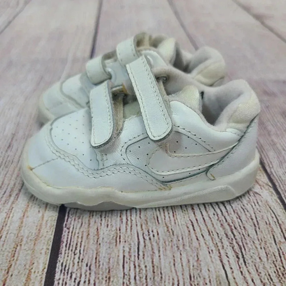 Nike Trainer V 5 Baby Infant Shoes Size 3 White Hook and Loop Closure 150171 - Picture 5 of 11